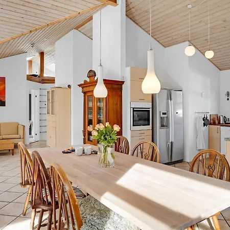 Cozy In With Sauna Feriehus Ebeltoft