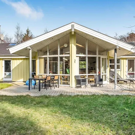 Cozy In With Sauna Feriehus Ebeltoft